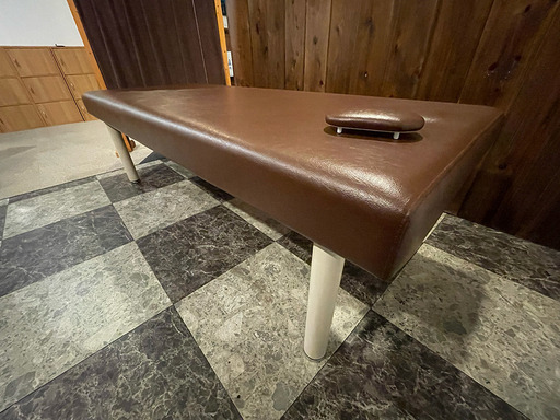 マッサージベッド（Takada Bed）