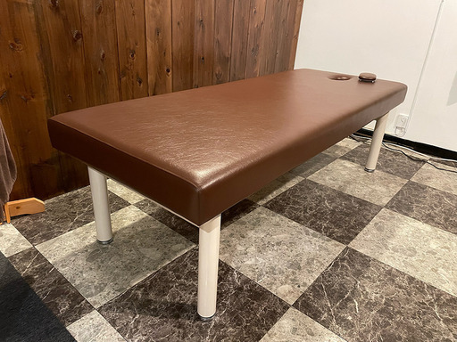 マッサージベッド（Takada Bed）