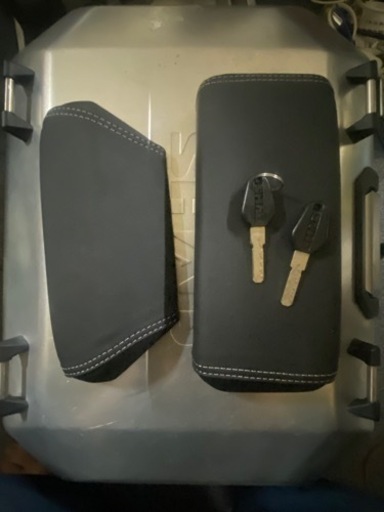 トップケース　SHAD TR37