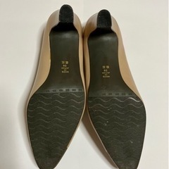 【値下】パンプス・Riz raffineeリズラフィーネ（24cmの画像