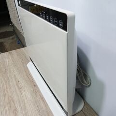 🍎スリーアップ  セラミックファンヒーター CHT-1636の画像