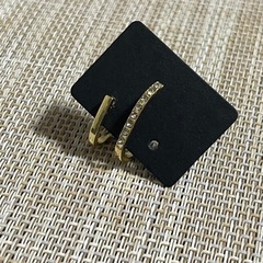 ①ゴールドピアス 片耳の画像