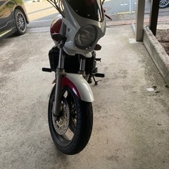 CB1000