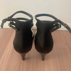 ヒール　新品未使用の画像