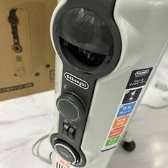 ほぼ新品　デロンギ オイルヒーター HJ0812の画像