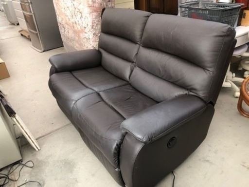 ニトリ 電動リクライニングソファ Nビリーバー2