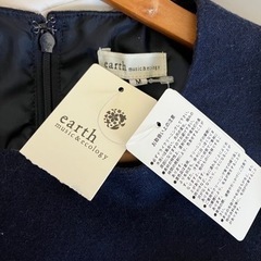 〈新品未使用タグ付き〉earth アース ワンピース 膝丈 膝上 ネイビー Mの画像