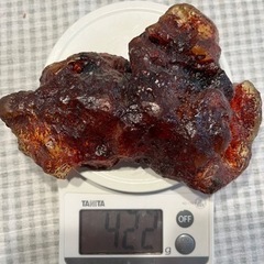 アンバー　虫付き　パワーストーンの画像