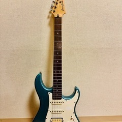 YAMAHA PACIFICA 112