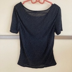 【USED】☆コムサ☆Tシャツ☆色黒・ラメ入☆サイズ11☆の画像