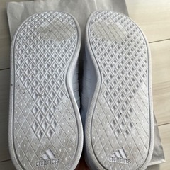 受け取りお願いいたします！　adidas スニーカーの画像