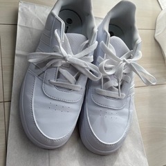 受け取りお願いいたします！　adidas スニーカー