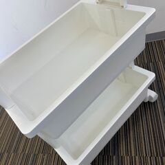 〇キッチンワゴン 44.5×30×71㎝ コンパクト キャスター付き 2段収納 収納家具 キッチン収納 整理 整頓 プラスチック ホワイト 白 中古（NF240209）499-7の画像