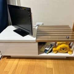 ガラステーブル　センターテーブルの画像