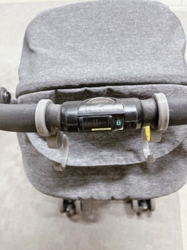 コンビ　Combi ベビーカー　スゴカルα compact HT