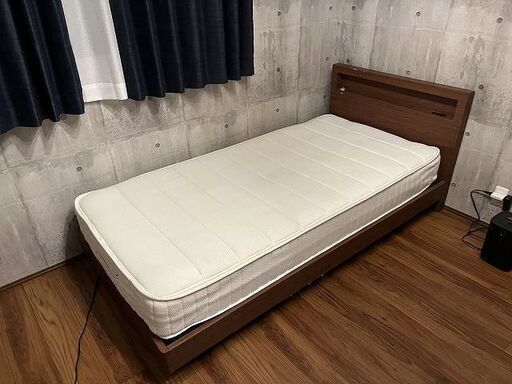 購入8万円！ニトリ Nスリープ シングルマットレス付きベッド コンセント付き