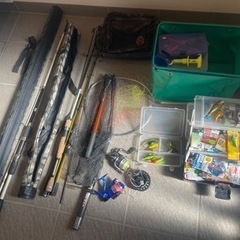 釣り具、リール、ロッド、ルアーなどまとめてお譲りします。