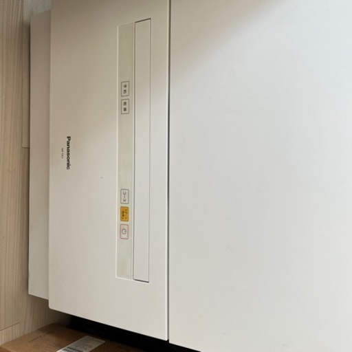 Panasonic 食器洗い機　　NP-TA1  2018年製