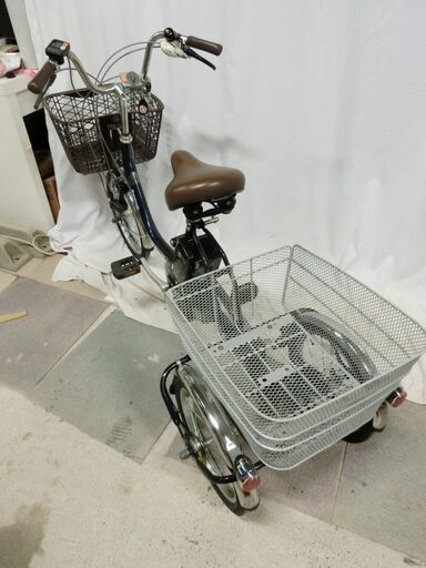 パナソニック 電動アシスト三輪自転車 ビビライフ 3輪タイプ 電動自転車 BE-ELR832V 充電器 鍵付 2019年製