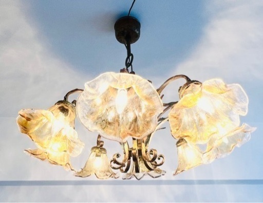 フランス製アンティークシャンデリア50万相当格安出品