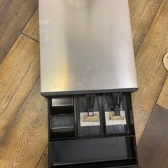 レジ　手動式 キャッシュドロアの画像
