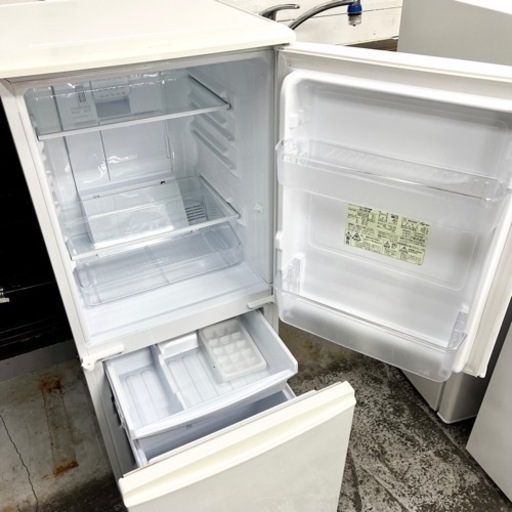 【関西地域.配送設置可能⭕️】激安‼️ 13年製 SHARP 2ドア冷蔵庫 SJ-14X-W?02208