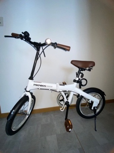 折りたたみ自転車白色