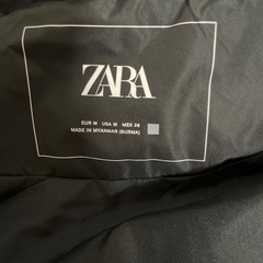 ZARA ダウンジャケット　レディースの画像