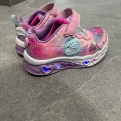 SKECHERS KIDSスニーカーの画像