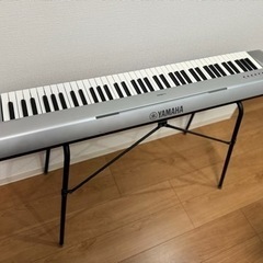 YAMAHA Piaggero NP-31S ヤマハ 電子ピアノ スタンド付きの画像