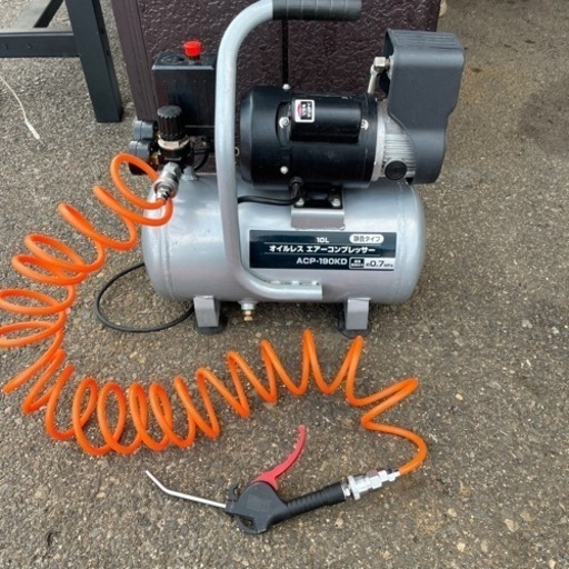決まりました。エアーコンプレッサー　10L