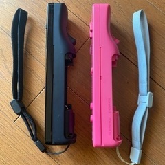 wiiリモコン　クロ　ピンクの画像