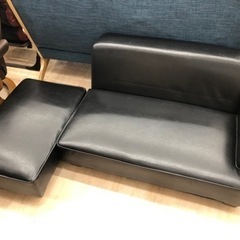 2人掛けソファーです。