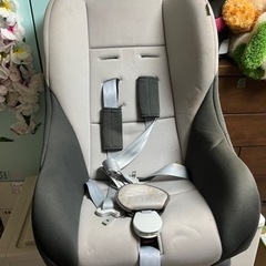 チャイルドシート差し上げます。の画像