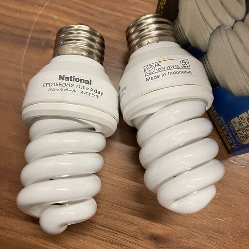 ユ*割様 4個 パルックボールスパイラル　60形　12W EFD15EL/12 パナソニック パルックボールスパイラル EFG15EL/12 (電球・蛍光灯