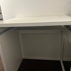 IKEA デスク、椅子セットの画像