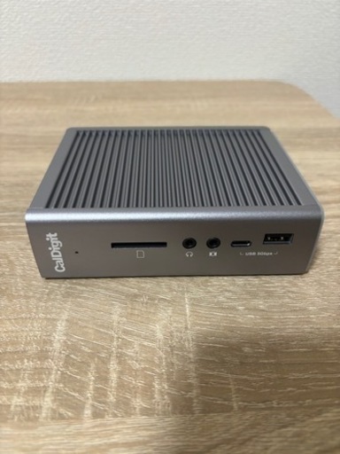 CalDigit TS3 Plus 中古