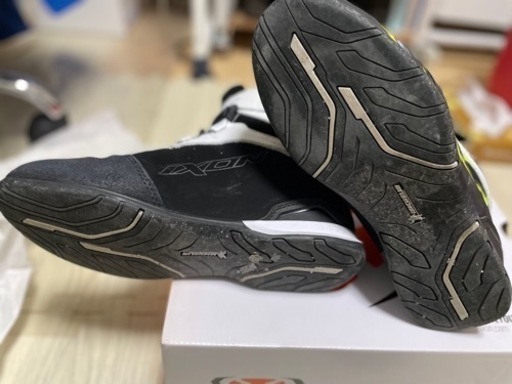 IXON（イクソン） BULL WP ブーツ (Black/White/Bright yellow) 40 25.5cm 3回使用のみ 中古