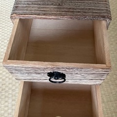 &-1  木製  小物入れ  工芸　木工製品の画像
