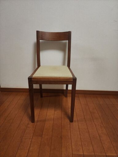 無印良品　ウォールナット材チェア・綿平織／ベージュ