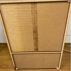 本棚　食器棚　扉付きの画像