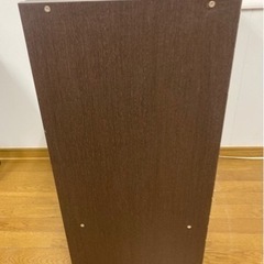 本棚　食器棚　扉付きの画像