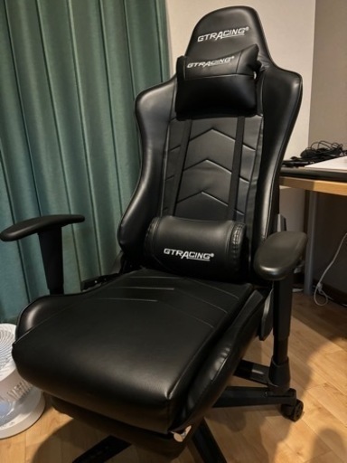ゲーミングチェア　GTRacing