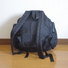 リュックサック　サブ収納多数　レディースの画像