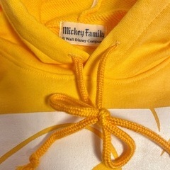 【新品未使用】ディズニー　プルート　パーカー　トップス　の画像