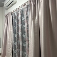 お値下げです。セミオーダーのカーテンとレースカーテンのセット
