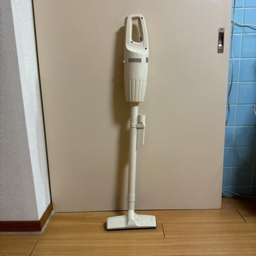 【良品】 マキタ 充電式クリーナー