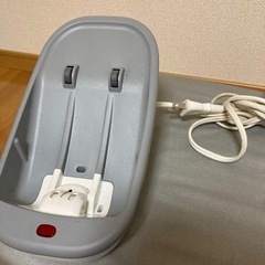アイロン、アイロン台の画像