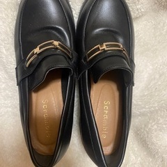 厚底ローファーの画像