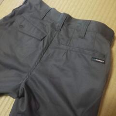 ワークマン カーゴパンツの画像